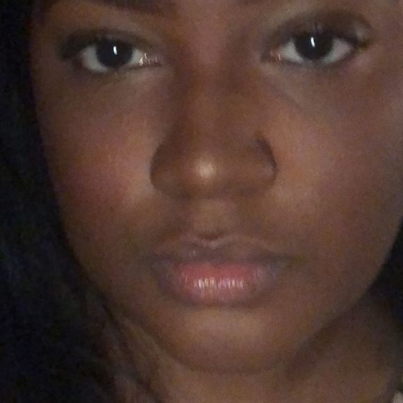 Meet your Posher, Ashley - Picture 1 of 1